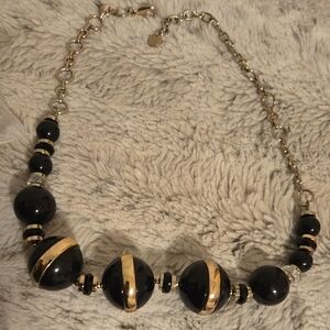 Elegant Black and Gold Necklace